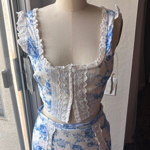 Altar’d State Floral Lace-Trim Corset Top in Blue and White